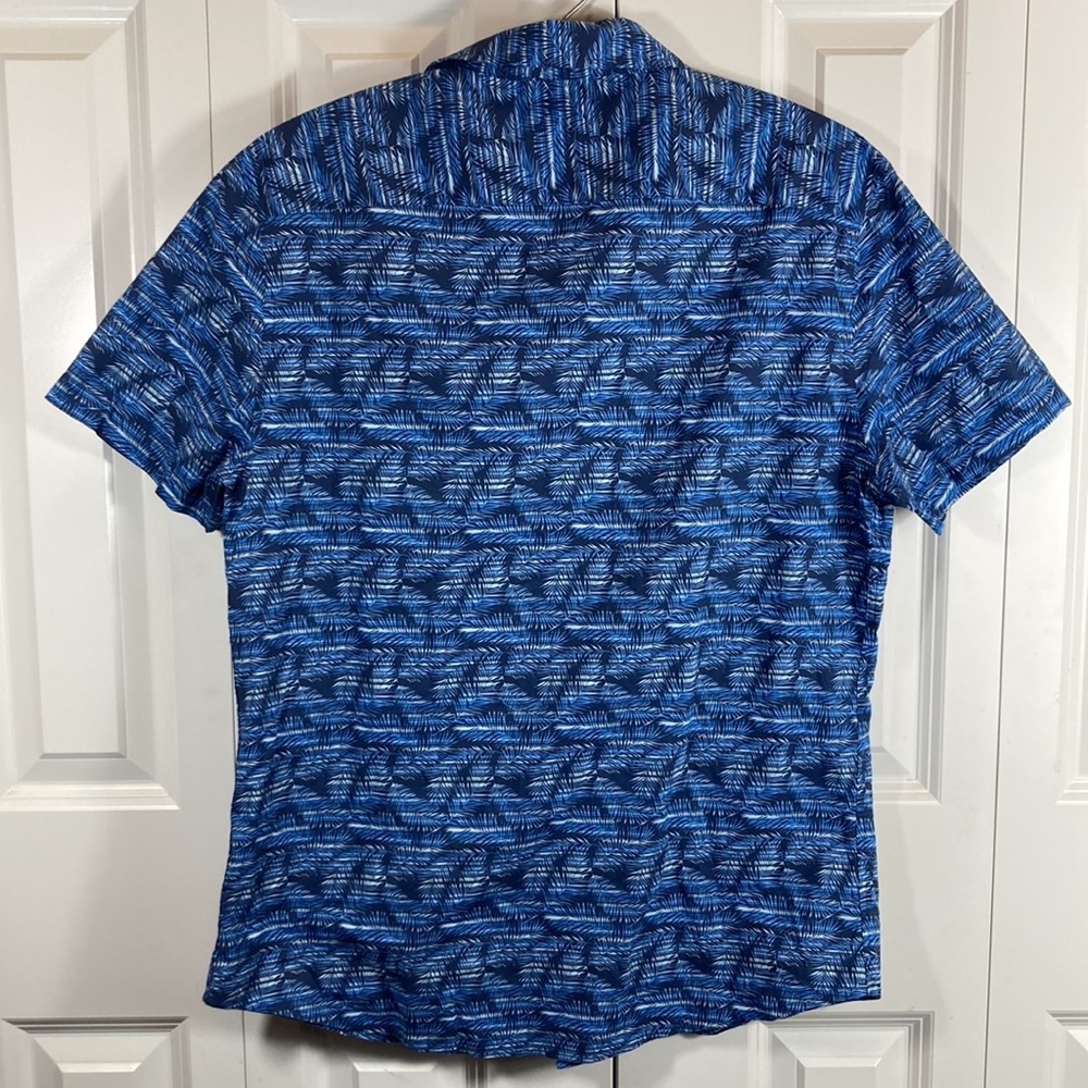 ๐ Slate & Stone Bates Blue Stripe Leaves Shirt - Picture 9 of 10